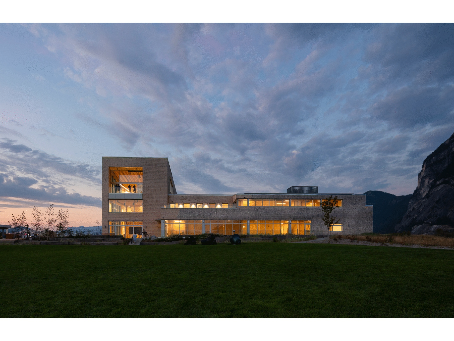Oceanfront Squamish Presentation Centre - sunset