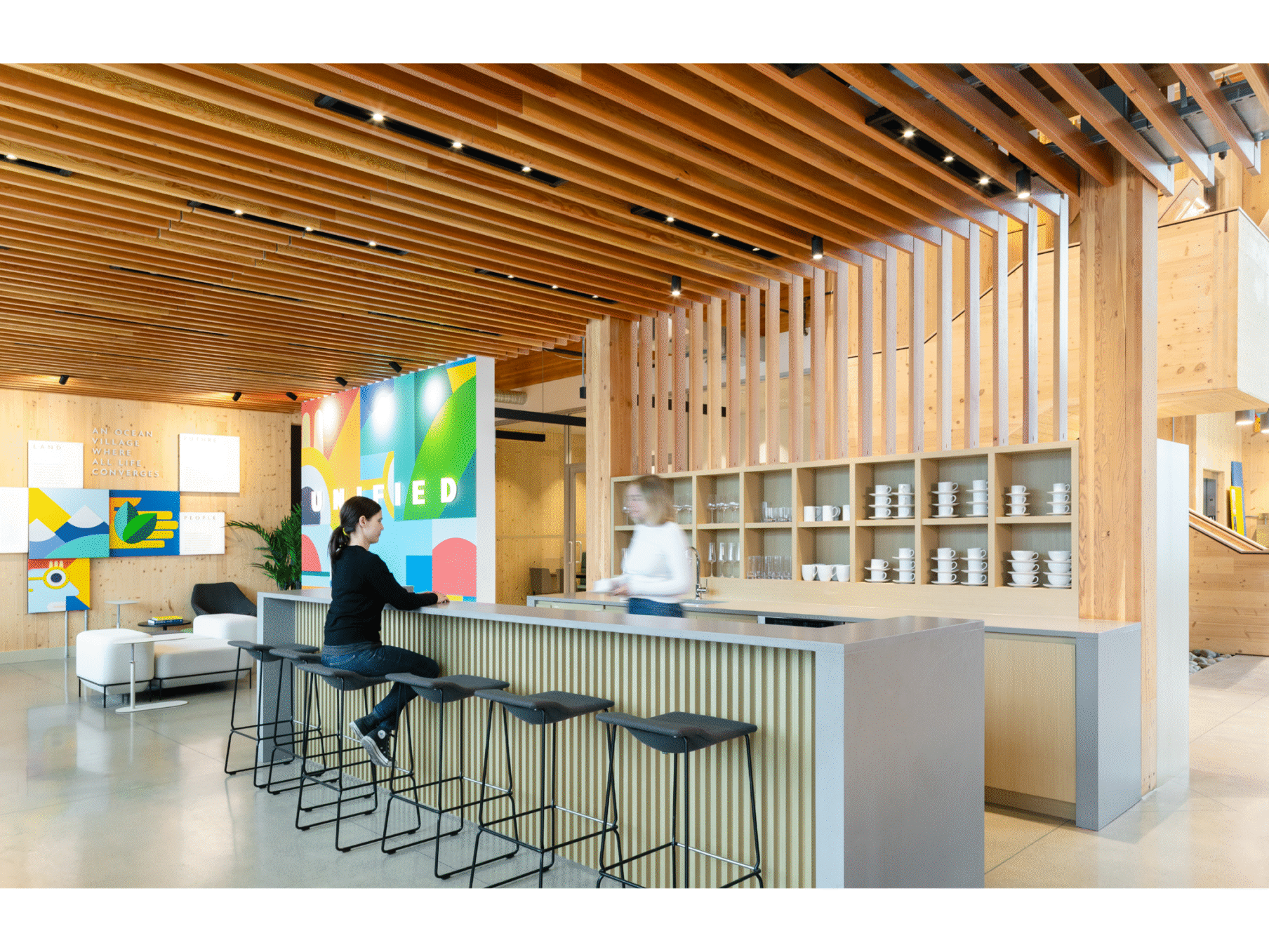 Oceanfront Squamish Presentation Centre - cafe